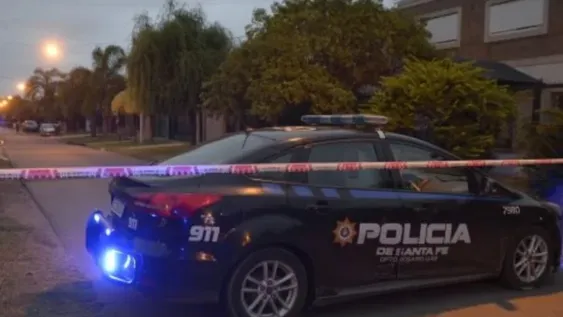 Golpearon la puerta de su casa, abrió y la asesinaron a balazos