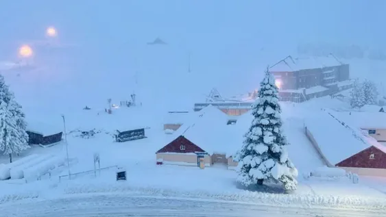 Manto de nieve tapó Las Leñas y el paso a Chile sigue cerrado