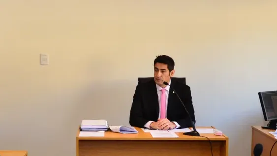 La causa contra juez de Flagrancia por presunto acoso sexual va camino al año sin resolución