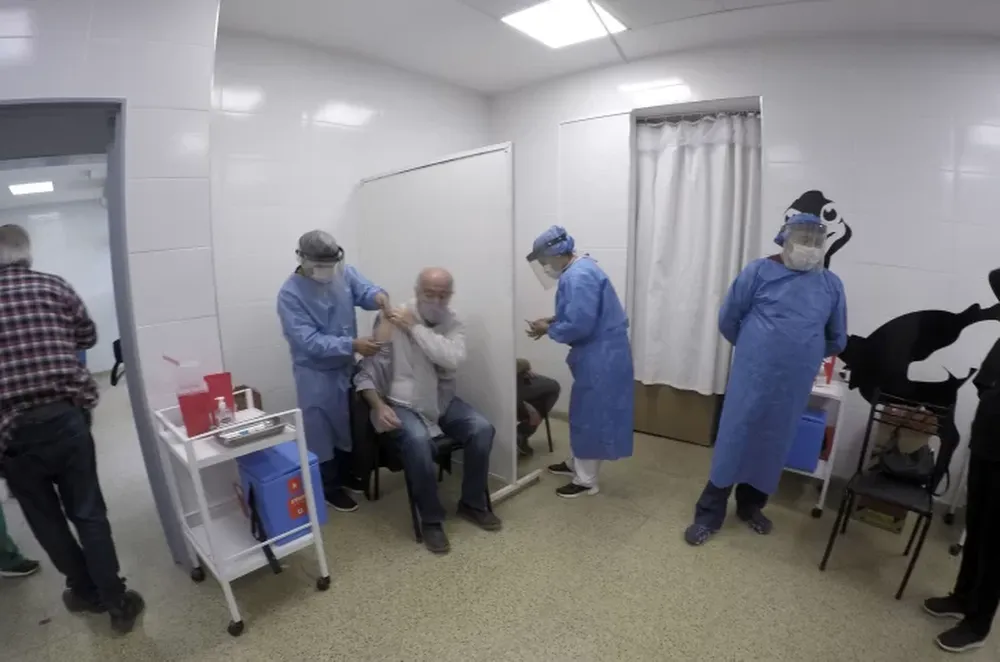 Nuevo récord fatal para el país, que ya supera los 90 mil muertos