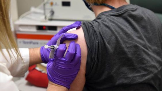 San Luis: mayores de 80 años comenzaron a recibir la vacuna contra el coronavirus