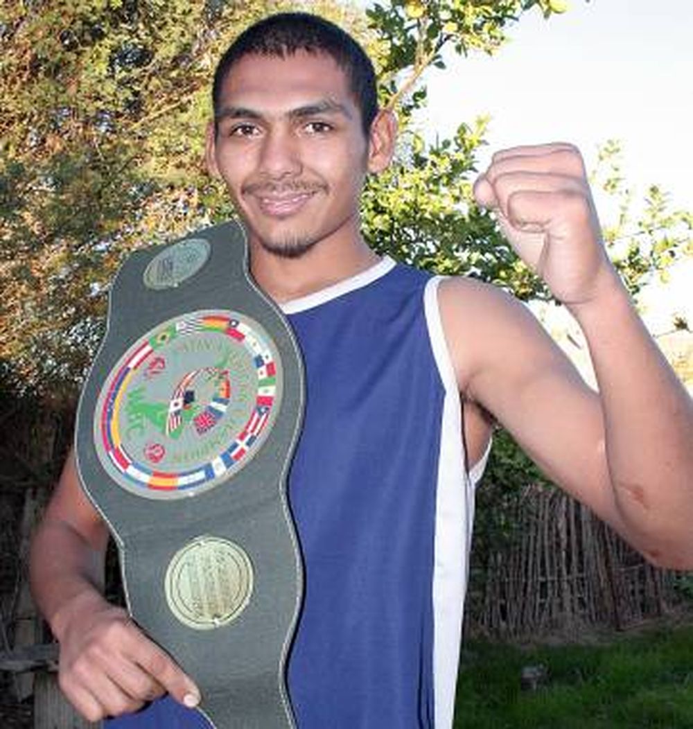 Muñoz pelea en Kobe