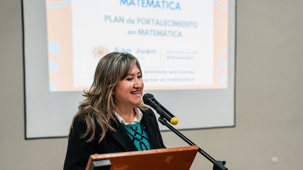 Educación lanzó un nuevo plan para mejorar el aprendizaje de Matemática en escuelas primarias y secundarias de San Juan.