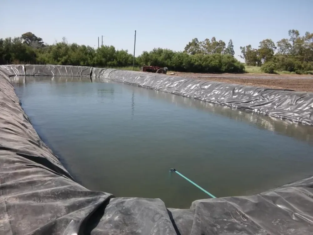 Un joven convulsionó y cayó a un reservorio de agua: está internado en terapia intensiva