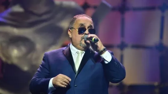 Maestro de la salsa.​, había nacido el 28 de abril de 1950, South Bronx, Nueva York,