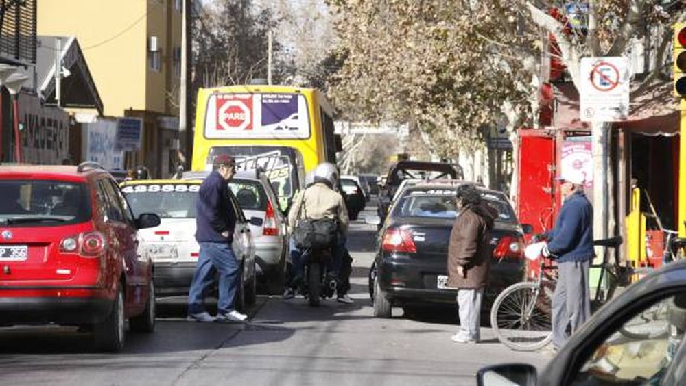 Caos de tránsito en al menos cinco calles