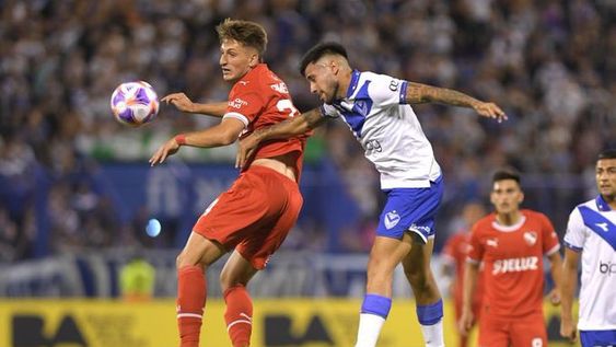 Independiente prueba nuevo esquema y algunos cambios, pero Giménez sigue en el 11