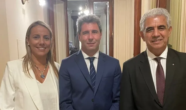 La exdiputada Aubone es la nueva asesora de Uñac en el Senado: el listado con los 20 asesores del exgobernador