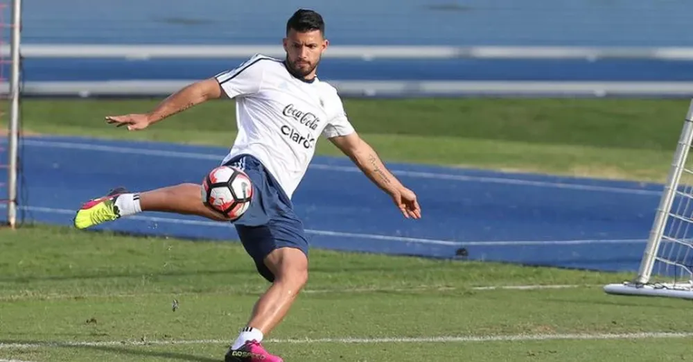 Agüero: “Estamos acá para que nuestros nombres queden en la historia”