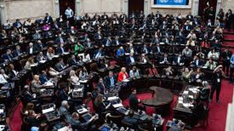 Hay optimismo de la oposición para tumbar los vetos de Milei