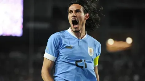 Cavani es oficialmente nuevo futbolista de Boca