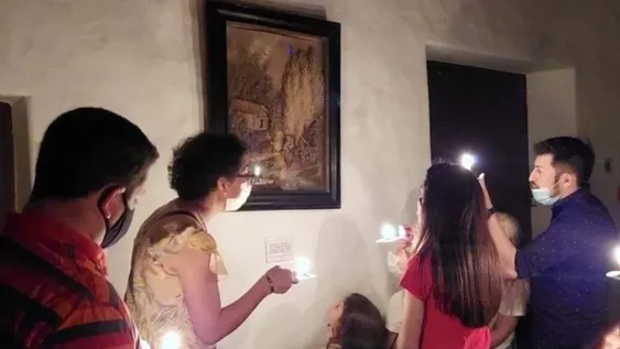 Un paseo a la luz de las velas