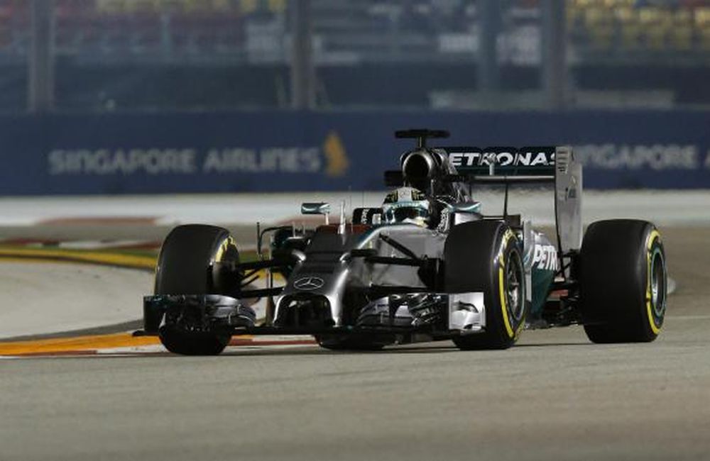 Hamilton, en Singapur
