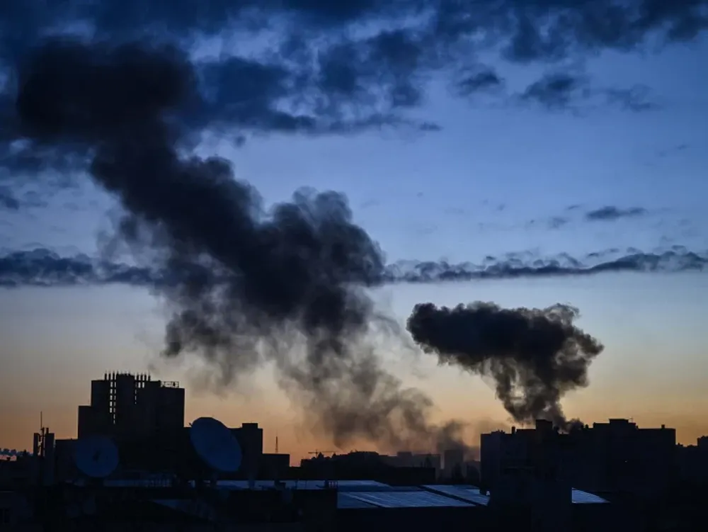 Rusia redobla sus ataques contra la capital de Ucrania que pide más ayuda a sus aliados