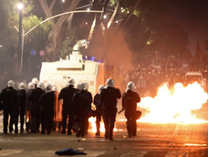 protestas en francia: la policia detuvo a 135 personas e incauto armas que portaban los manifestantes