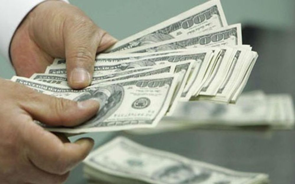 Se desinfló el dólar y cayó por debajo de los $19