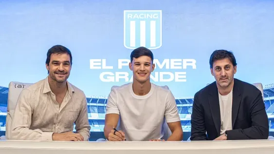 Racing presentó a Valentín Carboni, usará el dorsal de un histórico y ya se sumó a la pretemporada