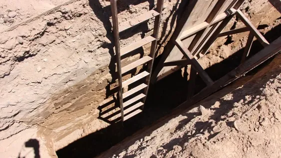 Los operarios que cayeron a una zanja se encuentran “en buen estado de salud”