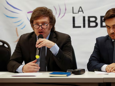 Javier Milei junto a Ramiro Marra. Javier Milei junto a Ramiro Marra.