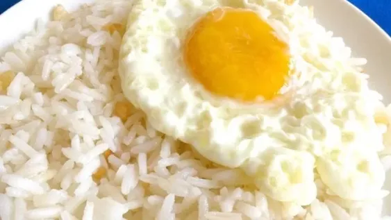Combinar huevo con arroz reemplaza a las proteínas de la carne roja, según expertos