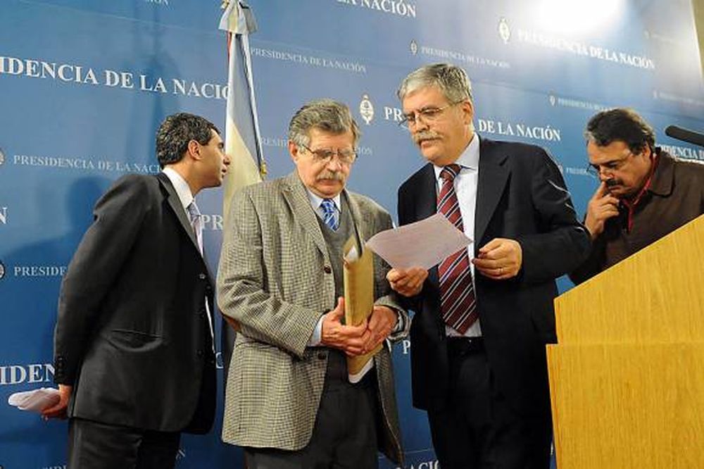 El Gobierno auditará a empresas de electricidad