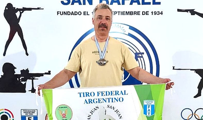 Seleccionado. Mario Riveros estará en la selección nacional de Tiro para el Panamericano en Chile.