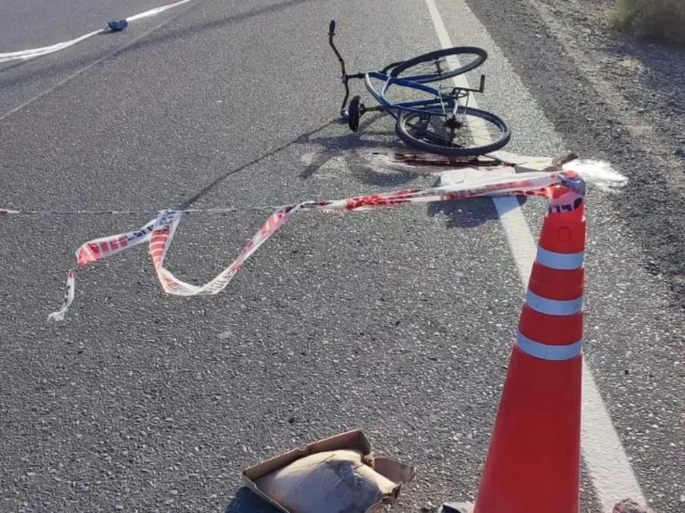 Encontraron agonizando a un ciclista y minutos después falleció en el hospital