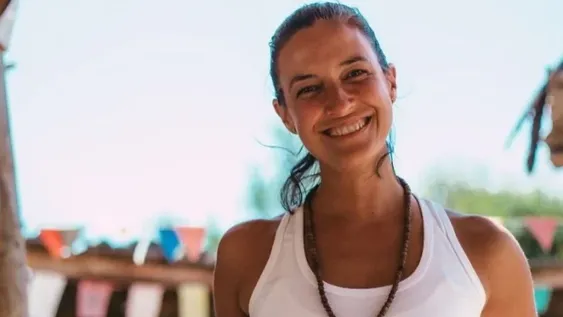 Murió Luana Hervier, reconocida influencer de yoga y vida sana