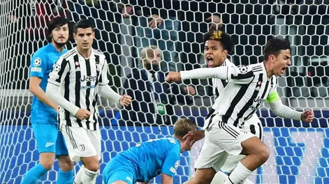 Dos goles de Dybala para la Juventus que pasó a octavos de final de la Liga de Campeones