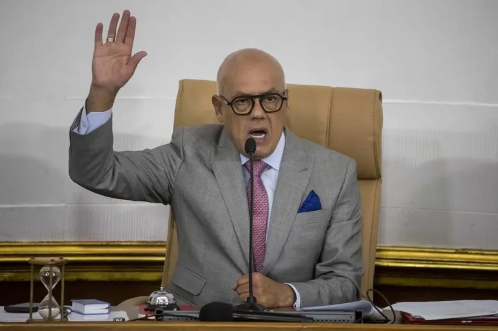 El Parlamento de Venezuela reeligió como presidente a Jorge Rodríguez, hermano de la nueva jefa de Estado