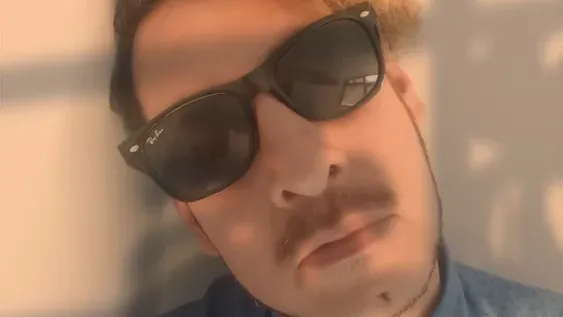 Escuchame una cosita se viene la segunda