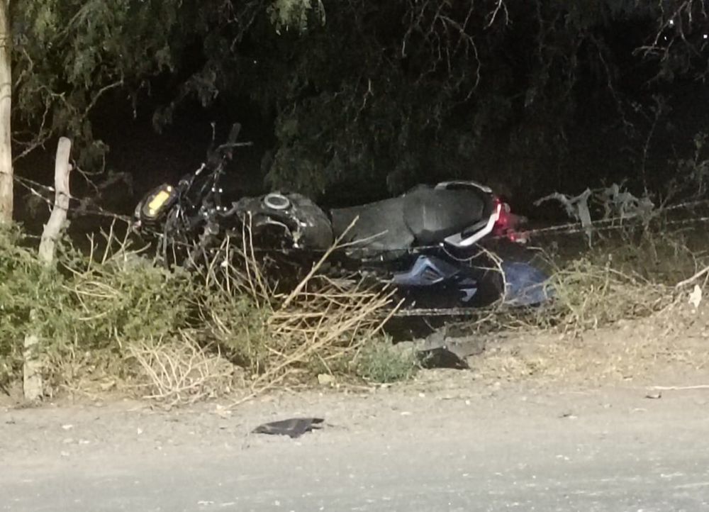 Choque entre dos motos dejó a un hombre fallecido.