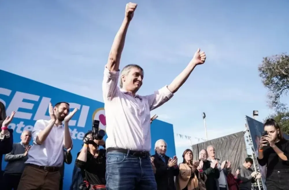 Máximo Kirchner le pidió a CFK que se meta de lleno en la campaña electoral