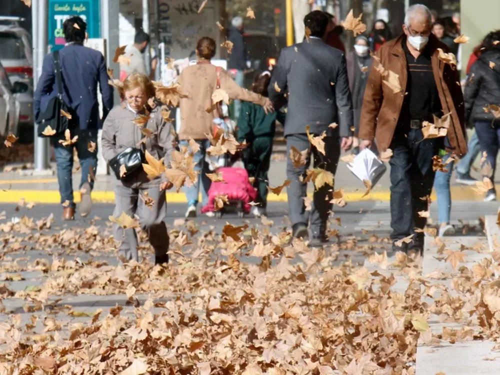 Los increíbles saltos en el termómetro y como seguirá el tiempo este fin de semana