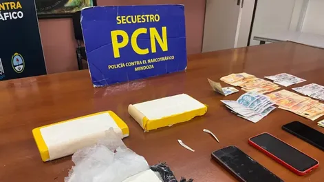 Golpe al narcotráfico: detuvieron a cuatro personas que trasladaban casi 3 kilos de cocaína a San Juan
