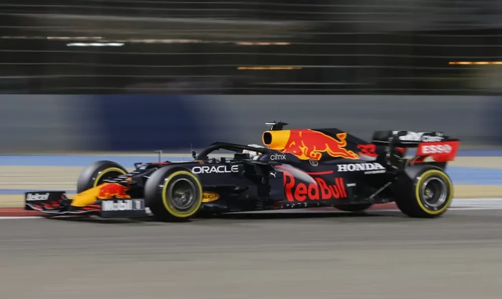 Verstappen hizo el mejor tiempo en los entrenamientos de la Fórmula 1 en Bahrein