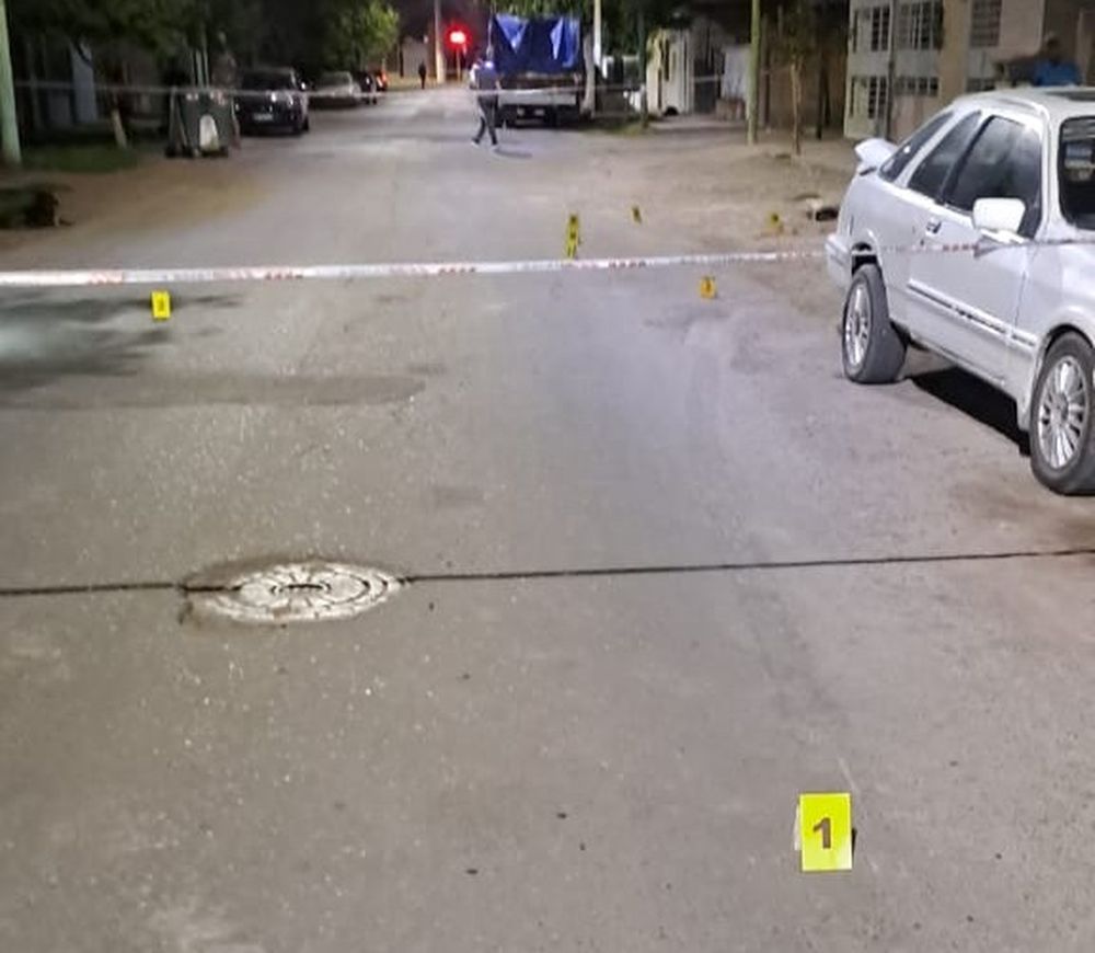 Balacera en Rivadavia: en 14 allanamientos, detuvieron a una persona y secuestraron una camioneta, armas, droga y dinero