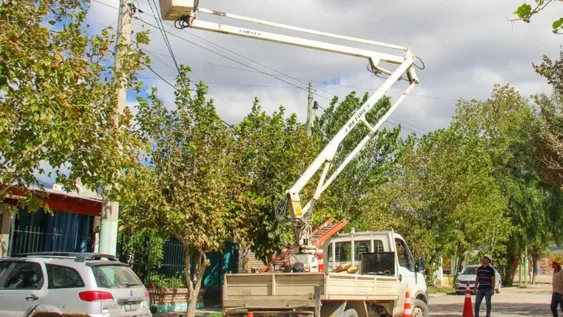 Más iluminación a menor costo en Jáchal