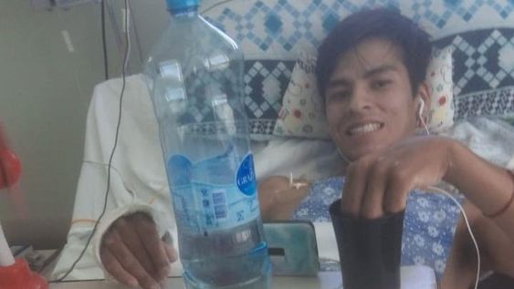 Un empresario anónimo fue el ángel de Navidad para el empleado de delivery atropellado