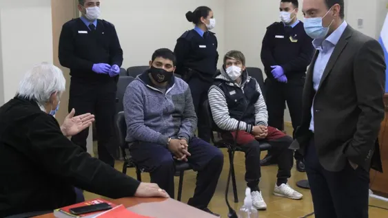 Crimen en La Bebida: imputan homicidio simple a los acusados, que no declararon