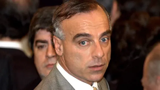 Se entregó un exfuncionario K y sólo queda un prófugo