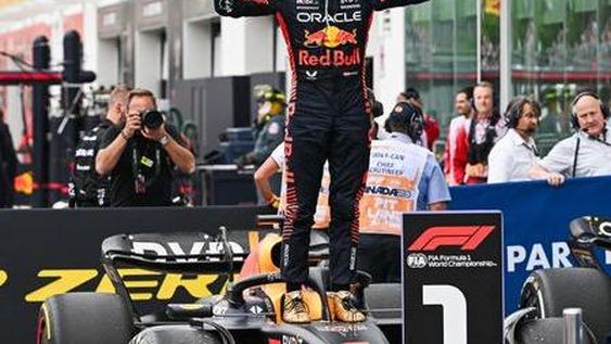 Verstappen y otra victoria  contundente