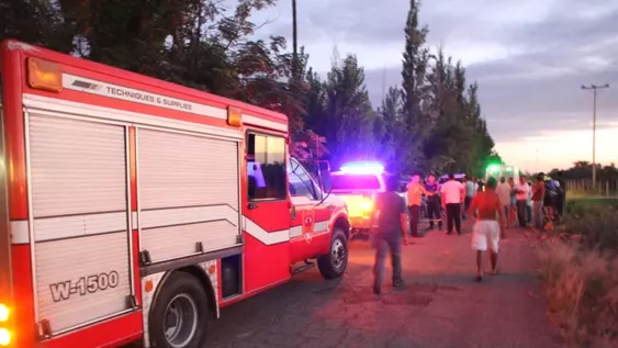 Por un descuido, un bebé cayó a un canal y luego lo encontraron muerto