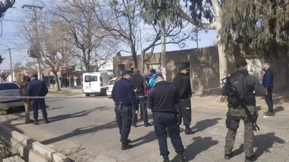 El jubilado asesinado compraba y vendía autos, y recientemente había hecho una operación