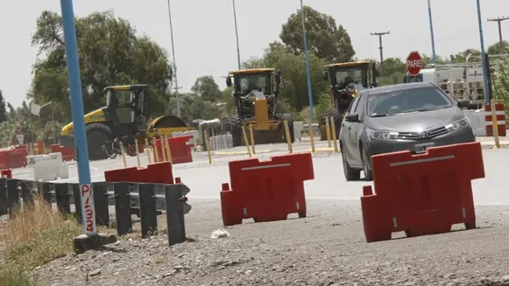 Compromiso de Nación para reactivar obras viales y cloacales paralizadas