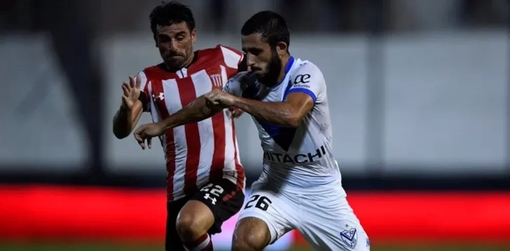 Vélez le ganó a Estudiantes y se acerca a la punta