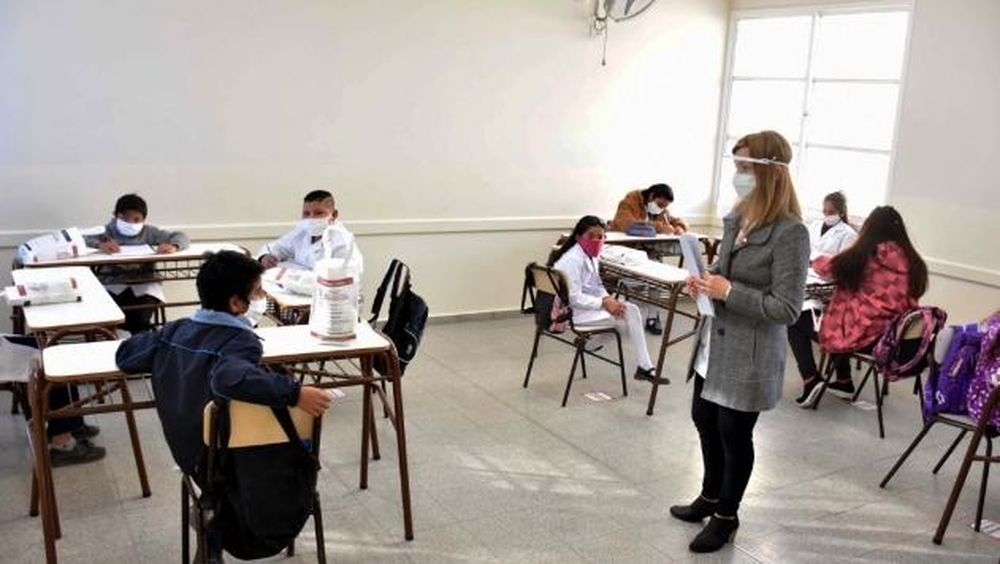 CABA, Córdoba, Corrientes y Mendoza retoman las clases presenciales el lunes