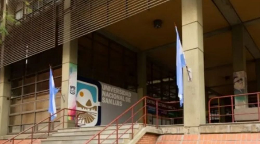 Condenan a Sandra Mariela Reus: ejercía como docente con un título falso