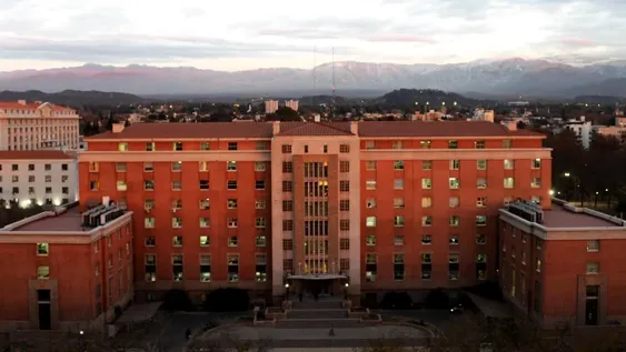 En Mendoza zafaron 52 acusados de violar la cuarentena, por haber donado cajas de leche