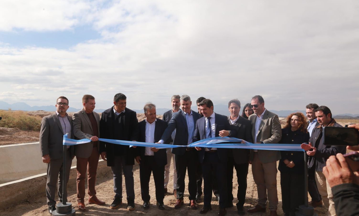 Este anunció fue encabezado por el gobernador Marcelo Orrego. La obra fue financiada a través de fideicomisos mineros de Veladero y Gualcamayo
